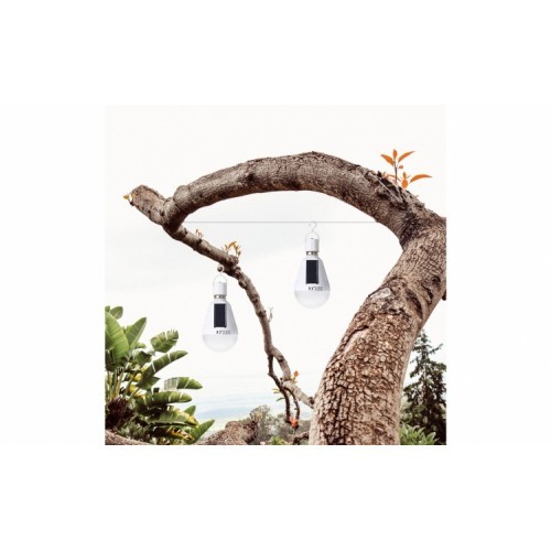 2 x Bec waterproof 2 in 1, cu incarcare solara si panouri solare incorporate